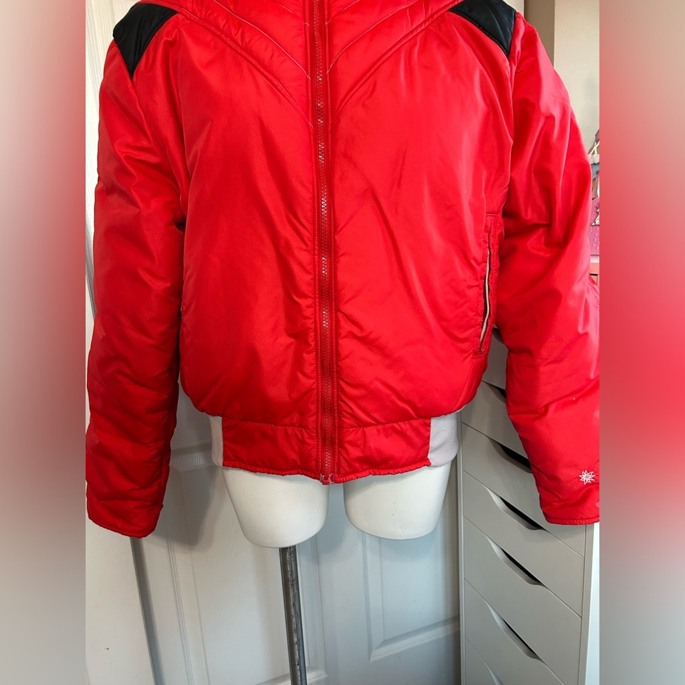 Alpine Designs Red Down Cropped Puffer Jacket - Picture 4 of 13